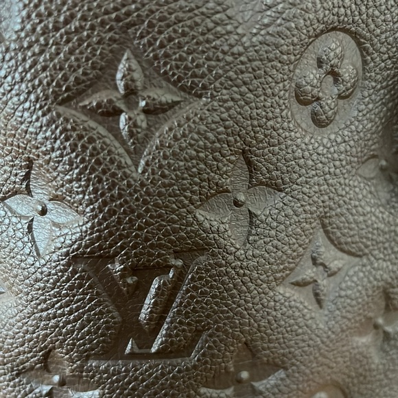 Louis Vuitton Citadine Brown Emoreinte Tote Bag with Zippered Pouch - Picture 8 of 11